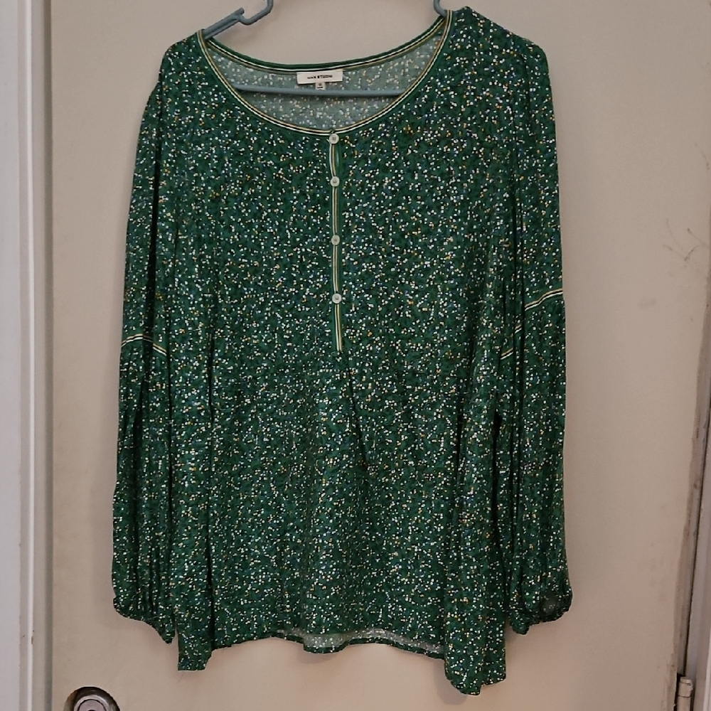 Max Studio Green Flutter Sleeve Blouse